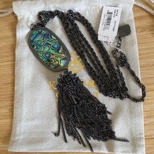 NWT Kendra Scott Rayne necklace in Abalone and gunmetal 🐚